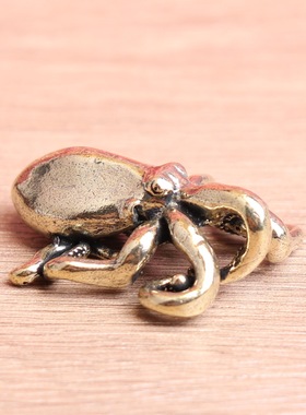 黄铜实心复古老物件八抓鱼纯铜创意家居桌面茶宠装饰精致茶玩摆件