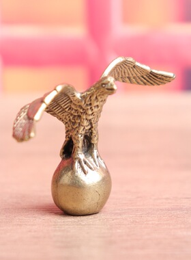 纯黄铜复古雄鹰展翅摆件老鹰铜雕工艺品书桌办公桌茶宠装饰铜摆件