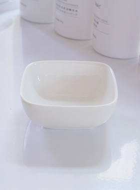 皮肤管理专用陶瓷白方碗