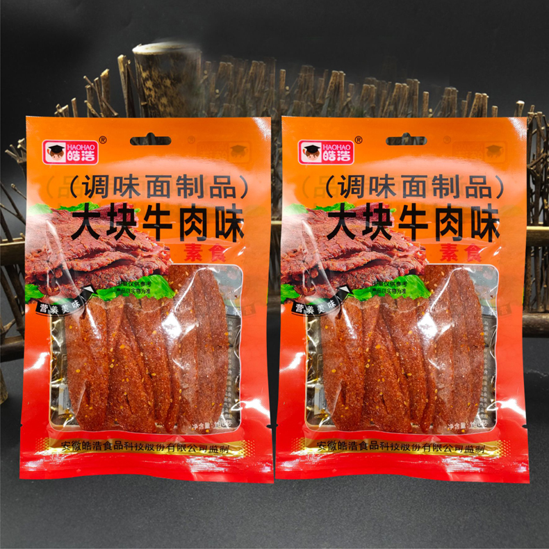 皓浩大块牛肉素食辣条辣片82g*10袋 8090后童年怀旧麻辣零食面筋 - 图3