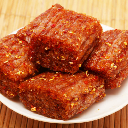 宇仔大刀肉辣条 80后怀旧零食麻辣素食休闲食品大礼包约38个 - 图2