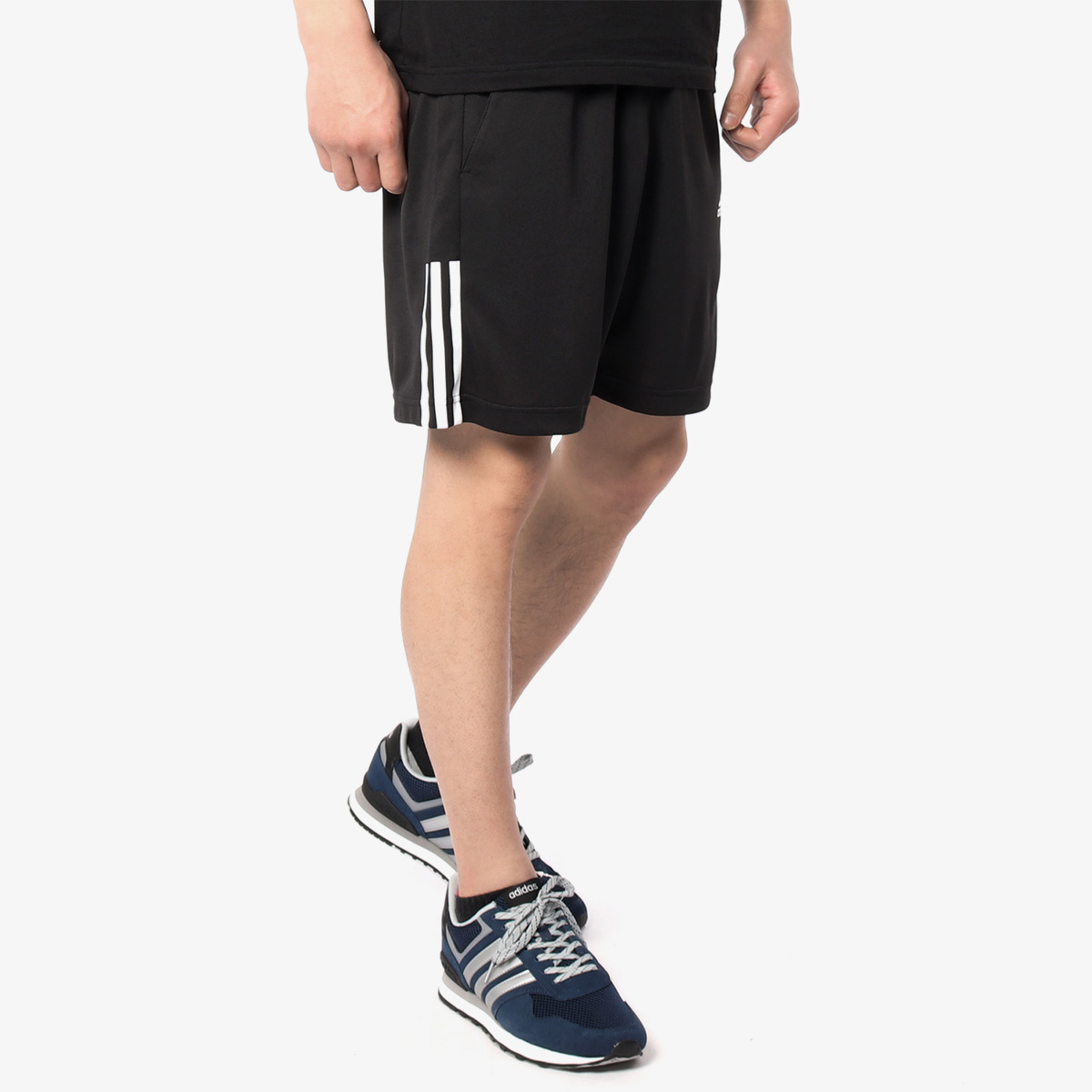 Adidas/阿迪达斯正品男子新款宽松跑步运动网球短裤D84687 S17036 - 图0