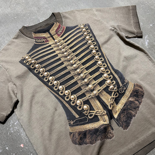 LIFEGOESON 26$$ Dress uniform 礼服数码印花洗水短袖T恤 - 图1