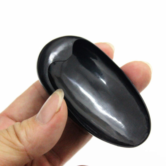 Hairdressing plastic ear muffs shower water prevention tool