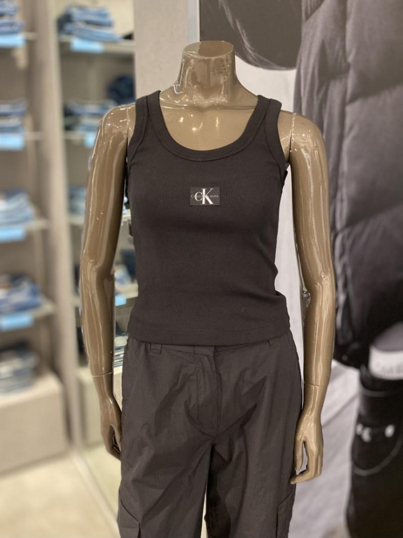 CK Jeans韩国代购24春J222566女士简约布标螺纹弹力内搭针织背心-图0