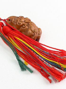 厂家批发桃木木雕挂件包包手把绳手搓棉线藏式流苏配饰貔貅喜庆红