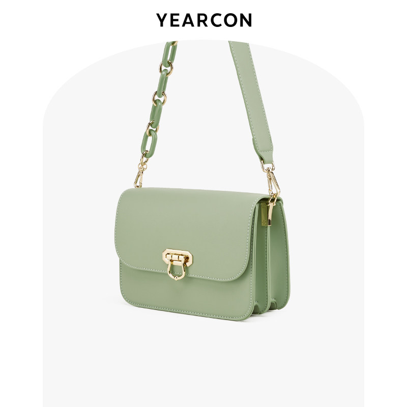 意尔康小方包女百搭2022新款斜挎包 意尔康箱包小方包