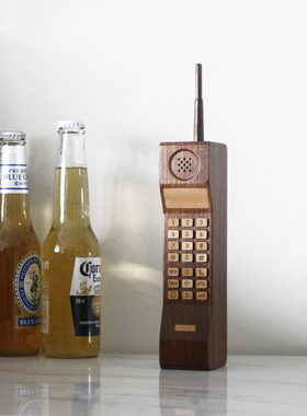 黑胡桃实木大哥大模型摆件开瓶器