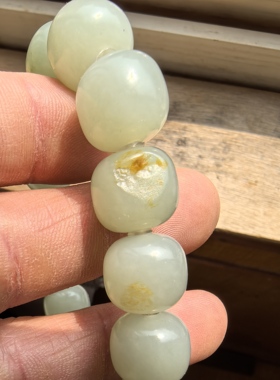 圣玉堂天然珠宝新疆和田玉手链保真支持复检翠青白籽料老型珠手串