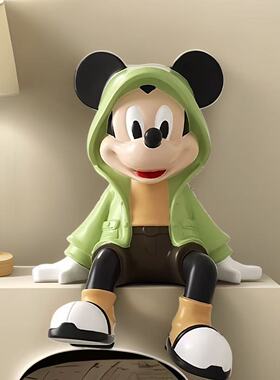 风衣米奇坐姿摆件客厅电视柜装饰