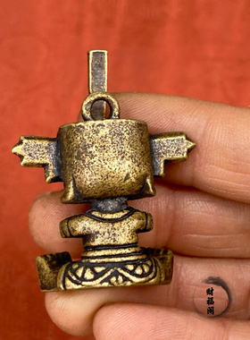 仿古藏式黄铜三星堆挂件钥匙扣大立人像挂件纵目面具钥匙挂饰摆件