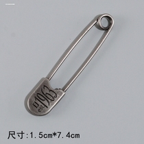 Dont pin fixed sheets big old buttoned needle oversized pins fixed by hood pins fixed clothes