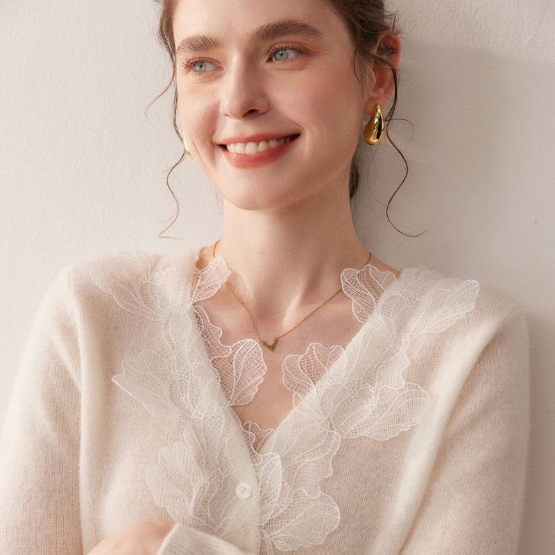 法式轻奢风V领山羊绒开衫女V领蕾丝绣花针织毛衣宽松显瘦羊毛外套 - 图0