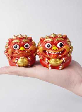 招财桌面可爱小狮子摆件喜庆