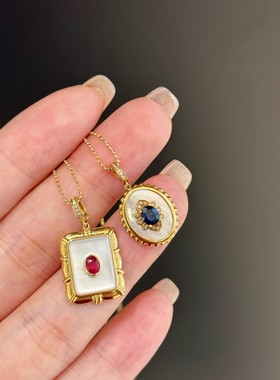 图中任选一件，18K彩宝钻石吊坠，百搭日常单品质感超赞