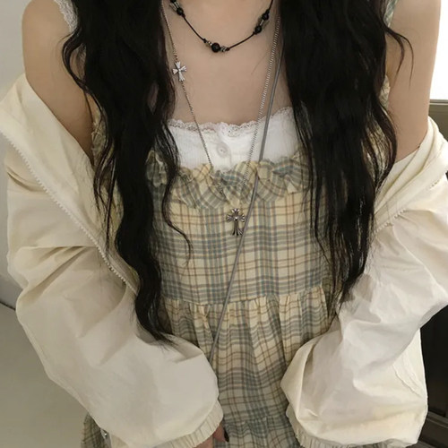 Mood lace 蕾丝花边纽扣小背心 纯欲风白色修身短款打底内搭吊带 - 图2