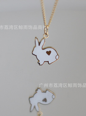 白兔滴胶新年兔子爱心少女生日礼