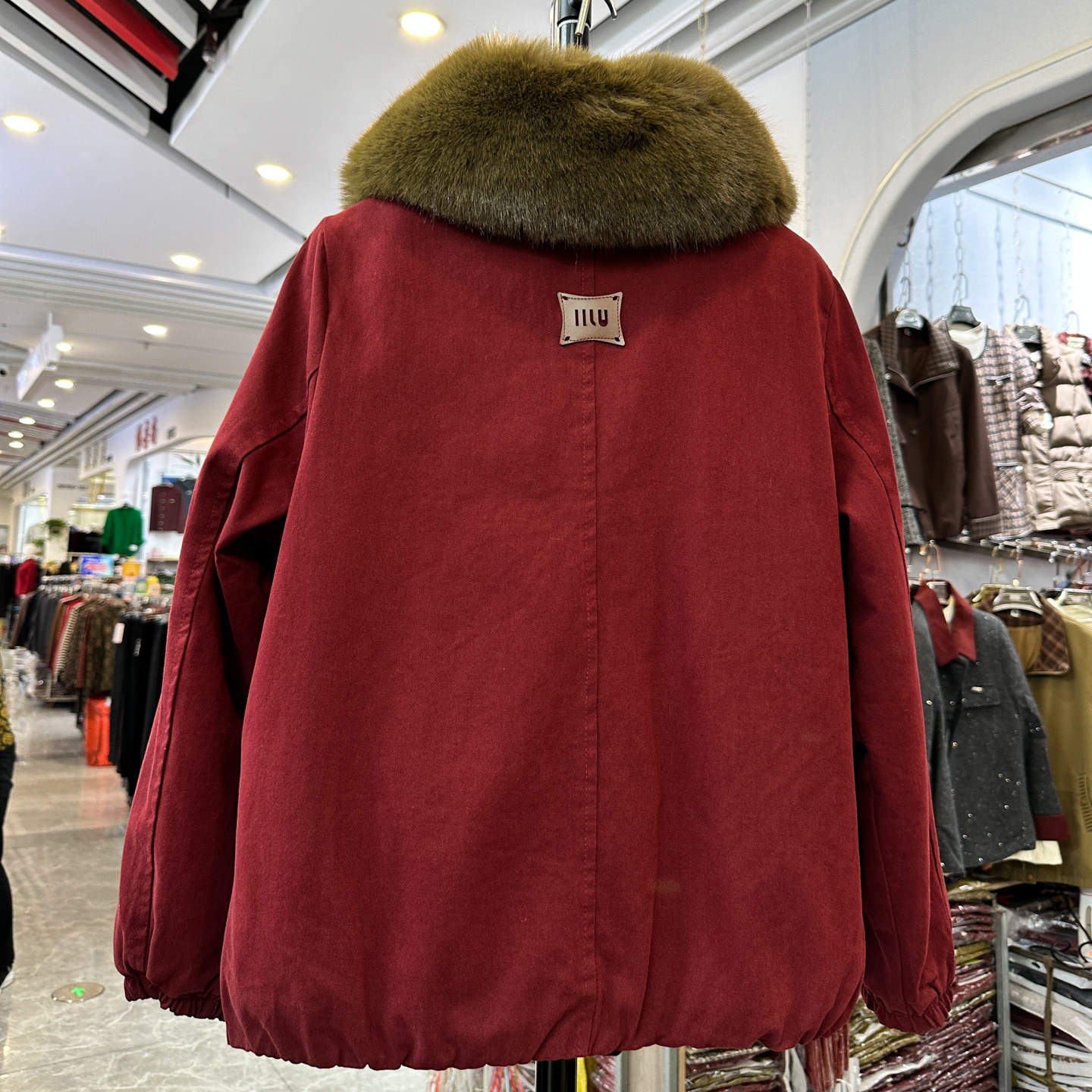 洋气妈妈时尚毛领可脱卸派克服女加绒加厚翻领外套冬季保暖夹克女,淘宝优惠券,粉丝福利购,淘宝优惠卷