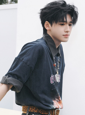 宋亚轩同款项链时尚潮流