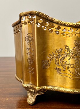 印度进口黄铜宫廷风手工雕花镂空高脚花器冰桶艺术装饰品20*16*14