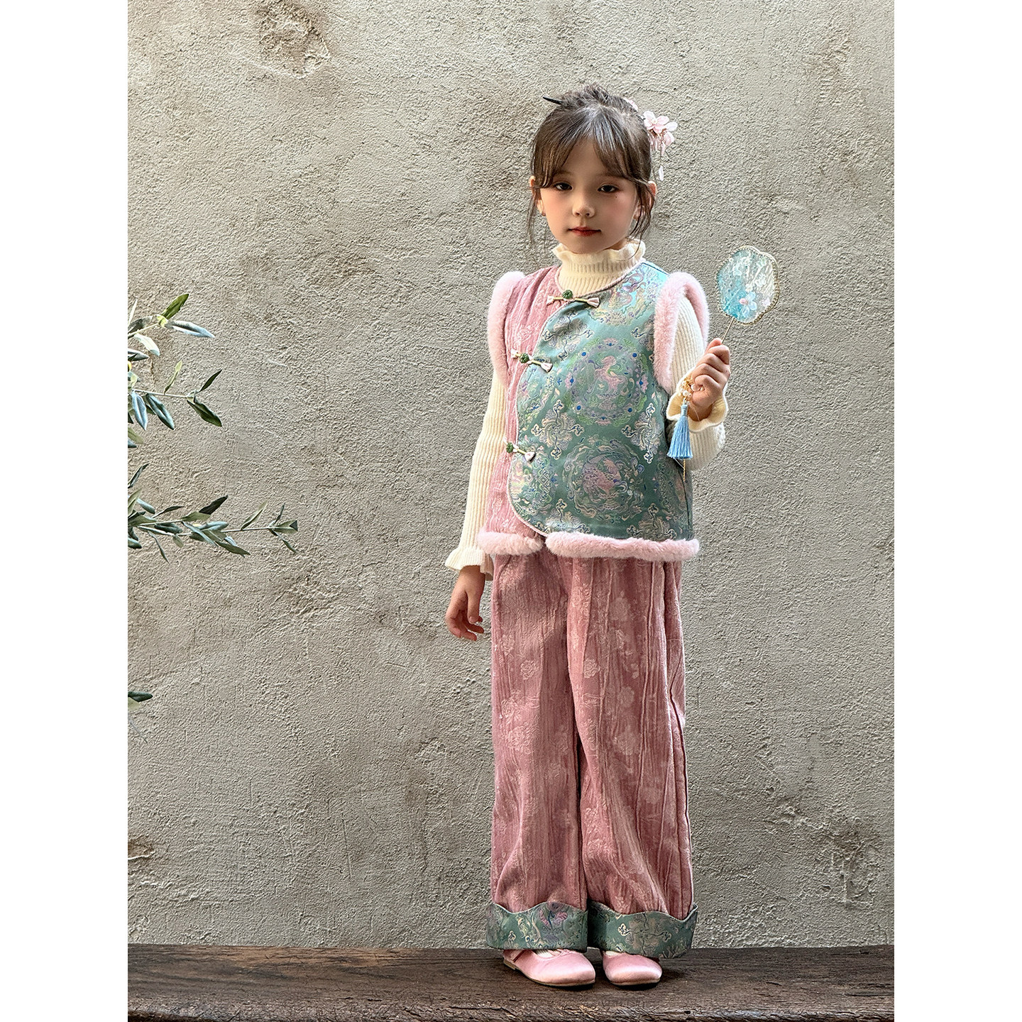 女童旗袍冬季新款儿童新中式唐装拜年服洋气夹棉马甲加绒裤子套装,淘宝优惠券,粉丝福利购,淘宝优惠卷