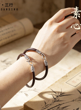 纯银防水设计箴言莲花扣细款手镯