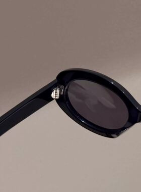 黑色椭圆墨镜太阳眼镜