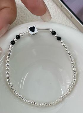 s925纯银韩版爱心黑色幸运字母小众时尚个性弹力绳手链ins风手串