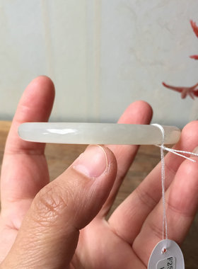 天然和田玉青海料灰白色玉镯保真