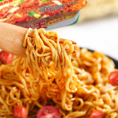 公仔面番茄肉酱味免煮速食泡面港式风味爽滑劲道解馋夜宵盒碗面 - 图2