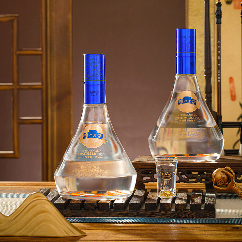 泸州老窖定制酒龙凤礼盒浓香纯粮白酒宴请送礼佳选500ml*2瓶