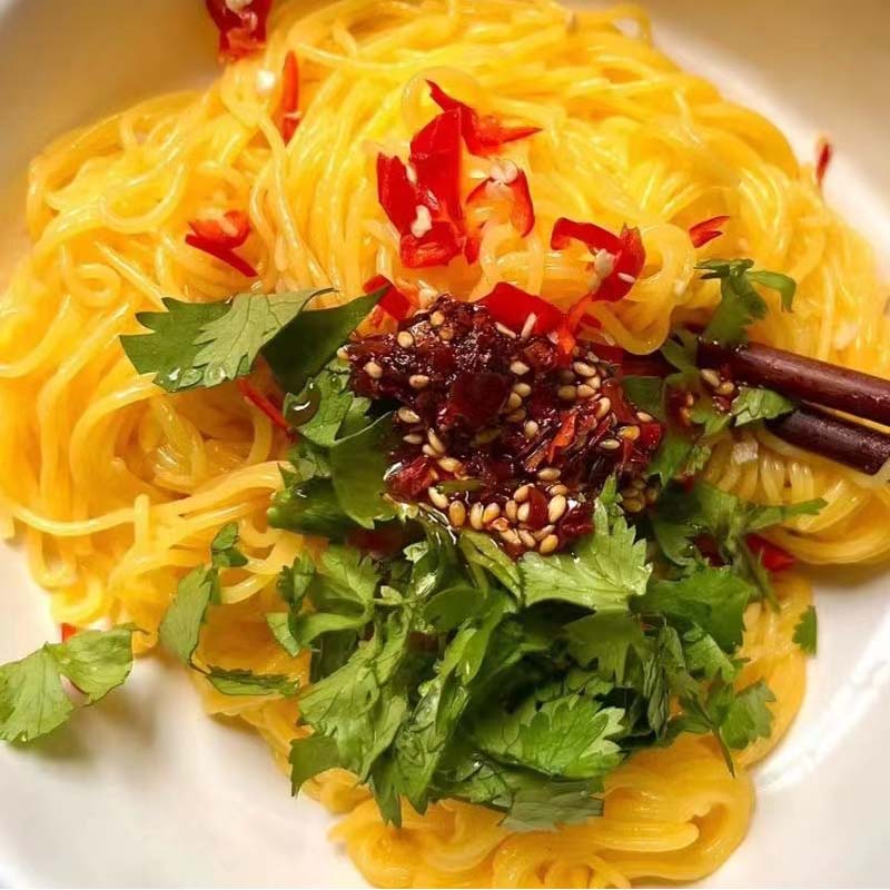 2500克东北黄玉米面条粗粮挂面碴子黄面火锅麻辣烫商用食材 - 图1