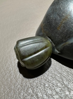 尚泉美玉莲蓬吊坠新疆和田玉碧玉籽料通孔挂件手工雕刻配饰手串