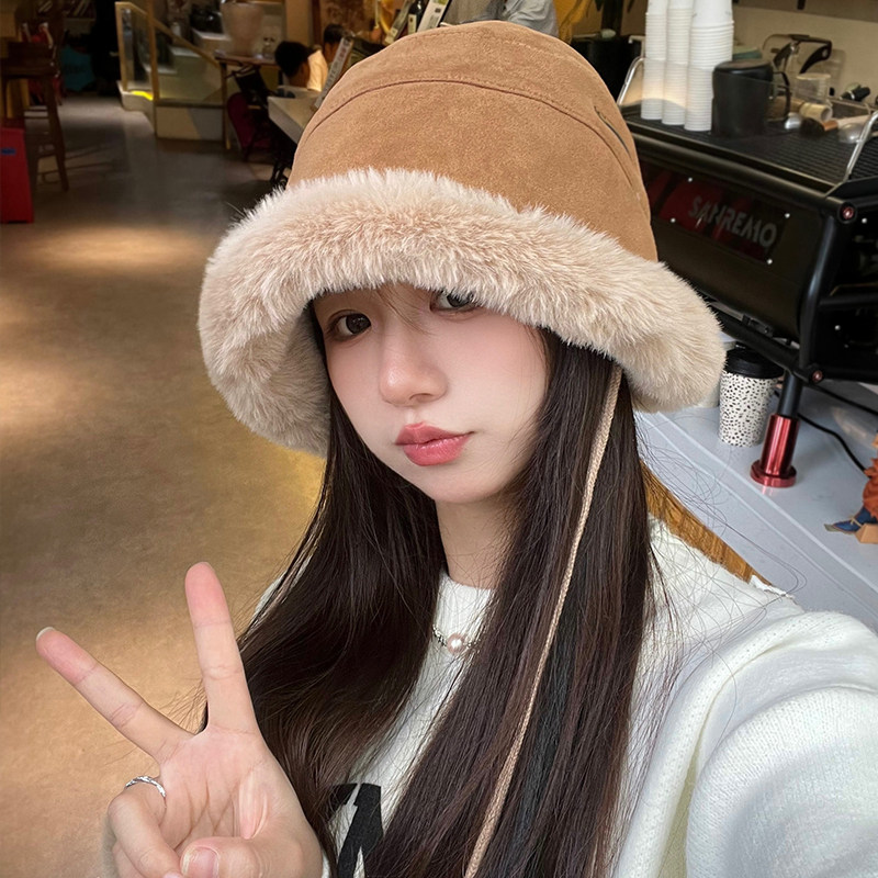 毛绒渔夫帽冬季款加厚保暖盆帽防风护耳雷锋帽冬天挂绳毛球帽子女,淘宝优惠券,粉丝福利购,淘宝优惠卷