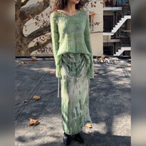 AETNA PROJECT FLUTTER Falling Leaf Printed Water Ink Sensation Green Velvet Pituality Pleasal Slit Open Half Skirt