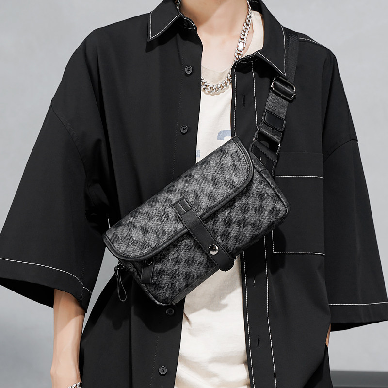 2025新款时尚小包男包经典格纹胸前包街头斜挎包百搭小腰包手机包,淘宝优惠券,粉丝福利购,淘宝优惠卷