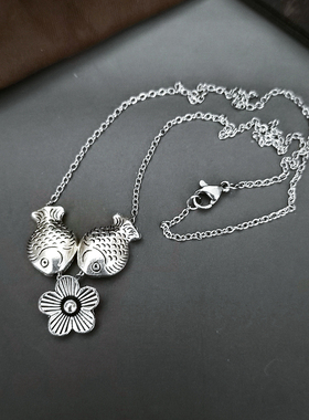 明星款韩版苗银花朵项链坠亲吻鱼