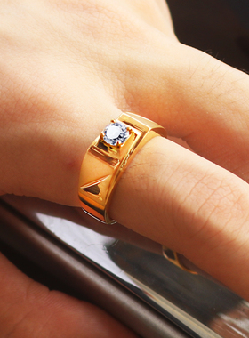 镀黄金钛钢戒指莫桑石婚戒男士