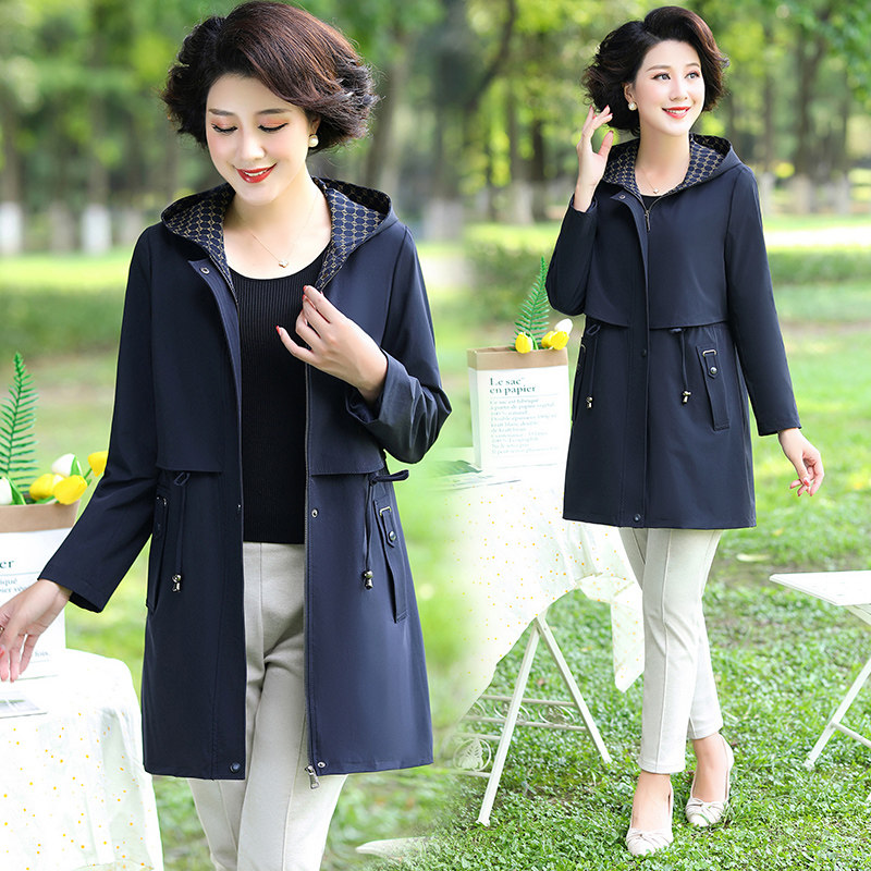 胖妈妈装秋冬新款连帽时尚气质风衣 新盛中老年女装