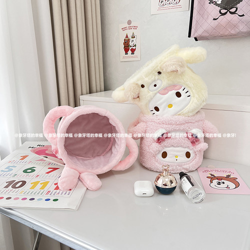 可爱卡通桌面毛绒收纳桶可手提折叠软萌小兔小羊笔筒杂物整理筐 - 图3