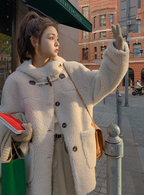 潮牌精仿学院风羊羔毛外套女冬