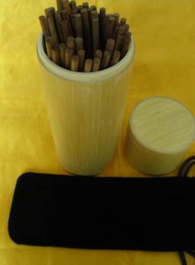 专业厂家直销红木易经筹策。圆型筮策筹策,长205MM，送袋竹罐