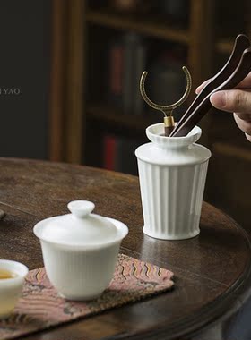 德化甜白瓷茶桌花器 花插 小号简约现代花瓶花道家居茶道周边摆件