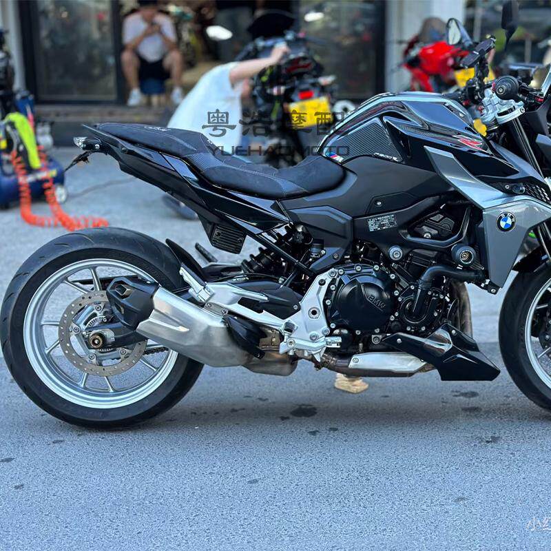 适用 宝马F900R改装件短尾牌照架 f900rEP款短尾车牌架竞技短尾架