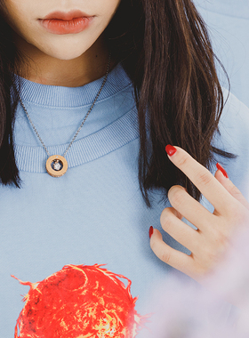 ROADLATIVE刻字雕花吊坠情侣项链