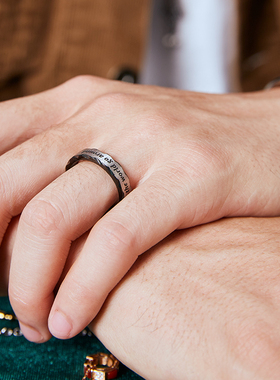 ROADLATIVE“爱转动”情侣戒指