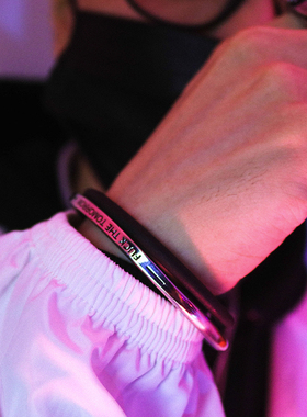 ROADLATIVE字母钛钢手镯