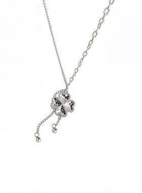 四叶草碎冰冰纯银项链女足银999小众锁骨链吊坠情人节礼物送女友