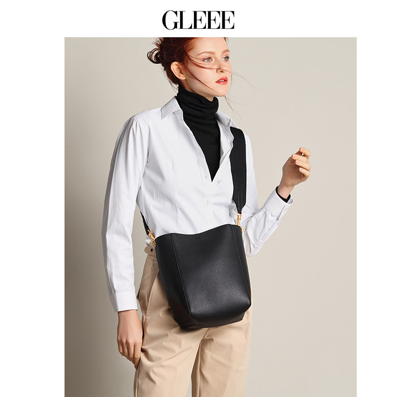 网红款gleee真皮2根宽肩带水桶包 gleee女士包袋