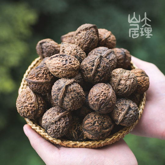 Dali Mountain Jujianzui Purple Rice Walnut Yunnan Walnut Yangbi Ziyi Niangqing Old Trunk Walnut 25 Years